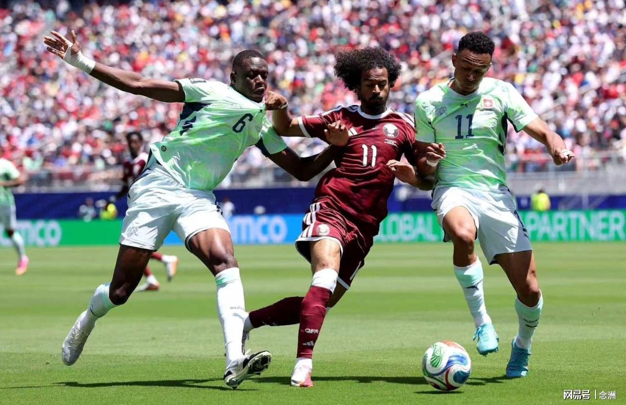 ESPN记者：皇马为琼阿梅尼标价9000万欧，今夏或出售他；邮报：曼联未来数月可能会和B费进行新合同谈判
